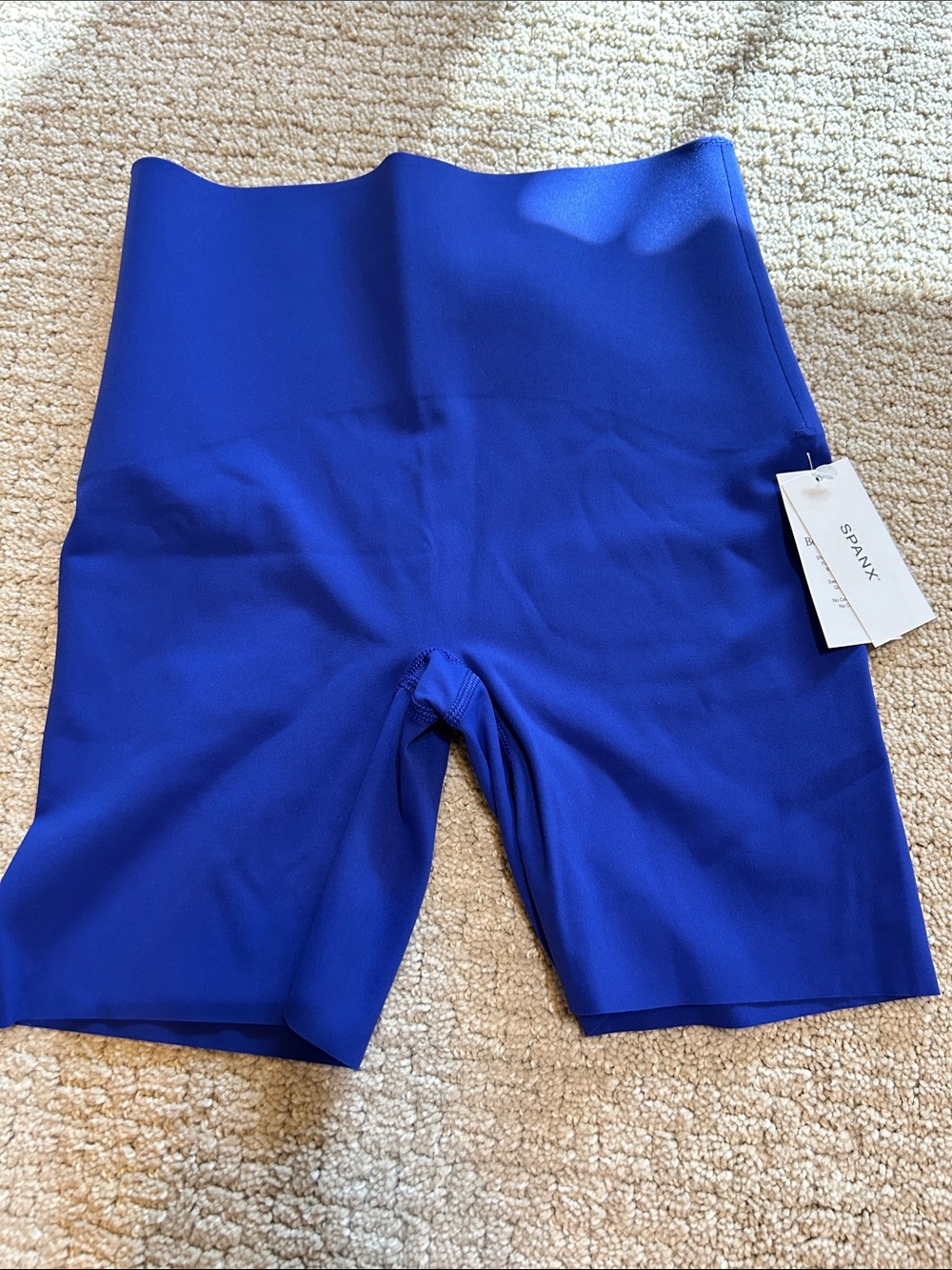 Spanx 6” biker short Deep Azure NWT small